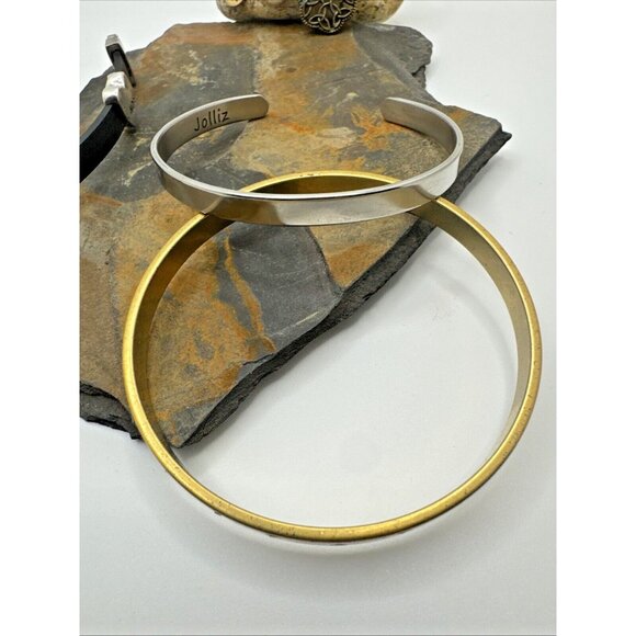 Jewelry Lot of 4 bracelets Alex and Ani Gold Tone USA Flag Charm Costume - Picture 3 of 16